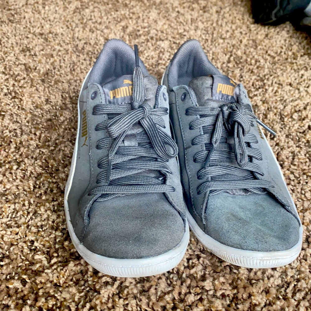 Women’s pumas